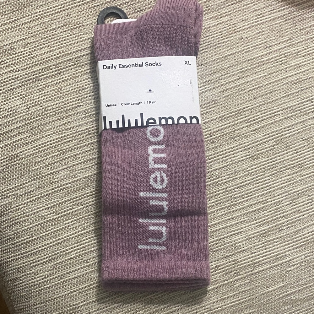 lululemon athletica Daily Essential Crew Socks